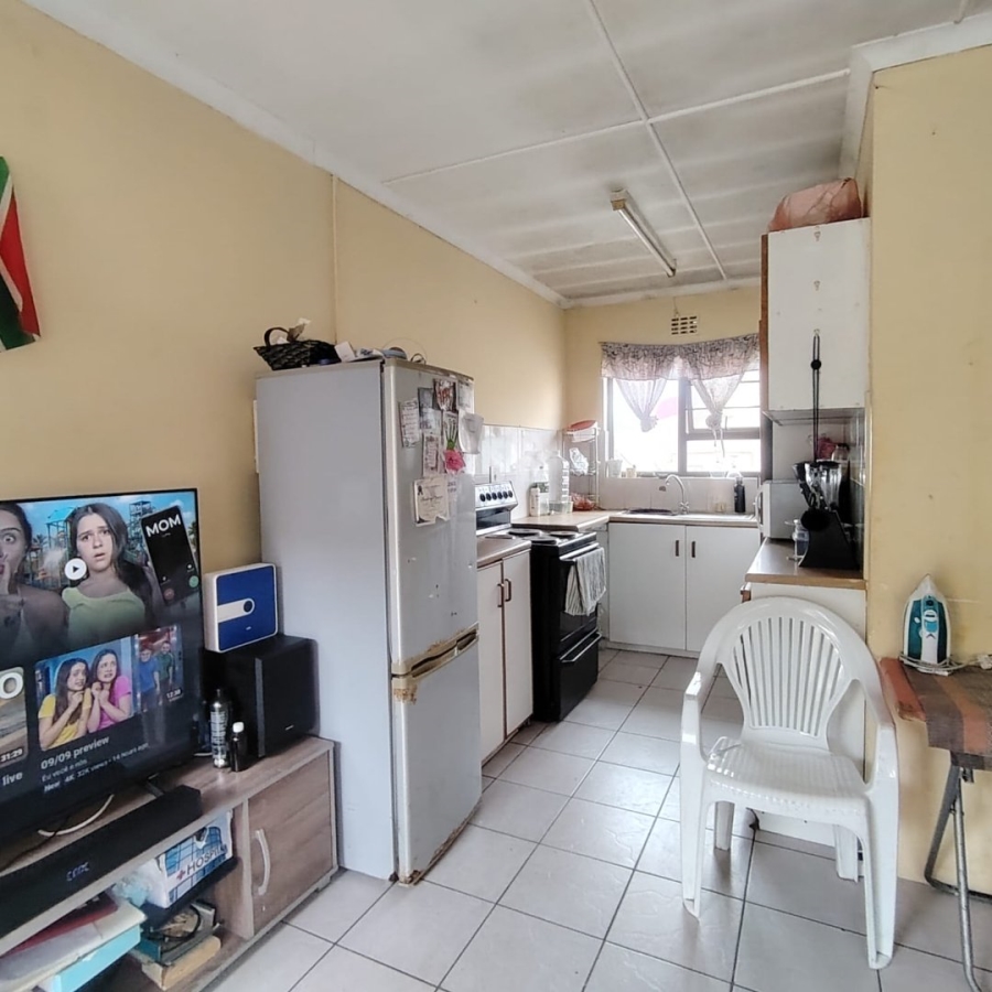 2 Bedroom Property for Sale in Quigney Eastern Cape